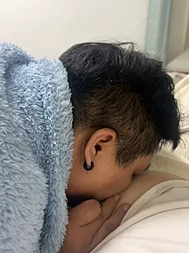 Snapshot of aabdd_2000 chatting on March 20, 2026, 3:50 pm aabdd 2000 online show from March 20, 2026, 3:50 pm