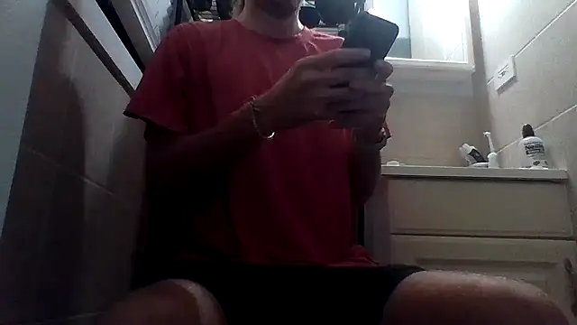 Snapshot of bigbeachcockx2 chatting on March 25, 2026, 1:50 pm bigbeachcockx2 online show from March 25, 2026, 1:50 pm