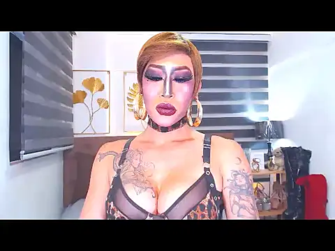 DominateMistressTania online show from June 10, 2026, 12:26 pm