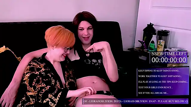 Snapshot of LiorahOblivion chatting on May 21, 2026, 8:27 pm LiorahOblivion online show from May 21, 2026, 8:27 pm