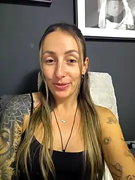 NicoleKaiser online show from May 12, 2026, 7:22 pm