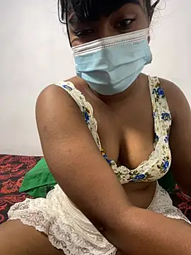 honeyi babe online show from August 4, 2026, 6:21 pm