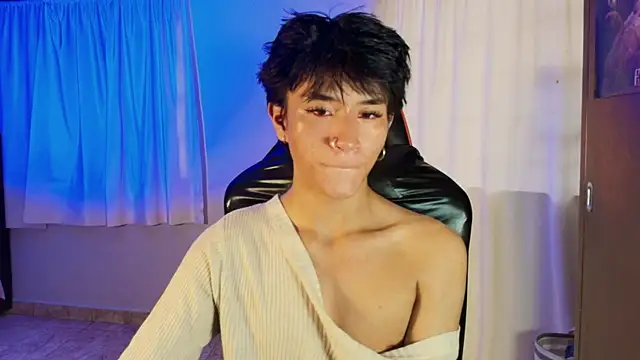 cococumps online show from June 19, 2026, 11:36 am