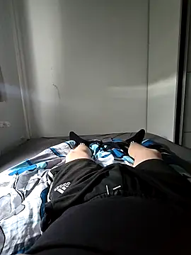 OssiBigCum online show from May 12, 2026, 9:39 am