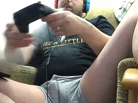 nobbyfilth91 online show from March 19, 2026, 7:40 pm