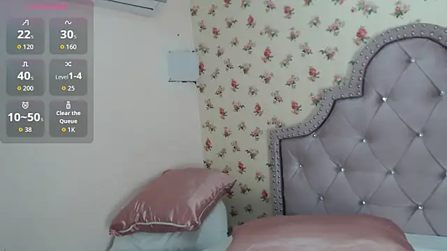 crystal watson0 online show from April 13, 2026, 12:54 pm