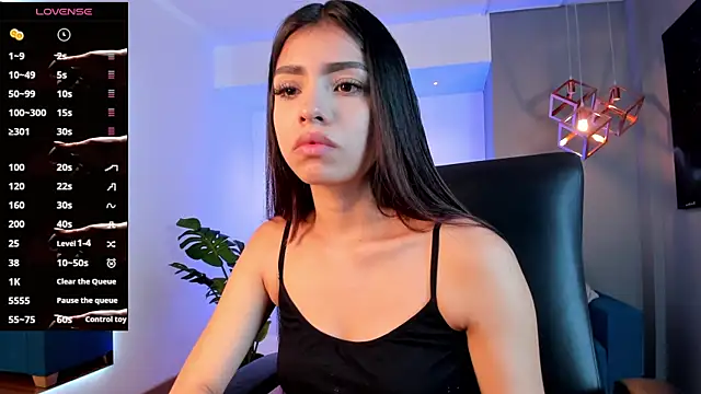 mily Lopez online show from June 25, 2026, 2:43 pm