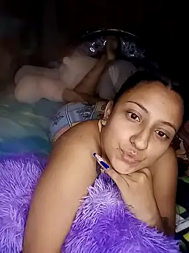 Katalinarodriguez online show from April 6, 2026, 3:04 am