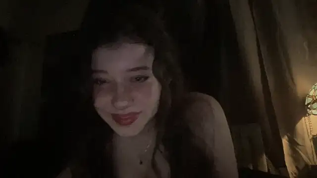 danneillove online show from March 27, 2026, 5:02 am