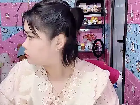 Nhanlu009 online show from July 12, 2026, 1:02 pm
