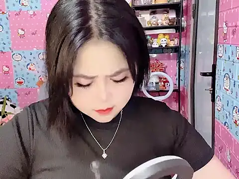 Nhanlu009 online show from July 19, 2026, 1:04 pm