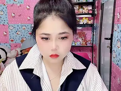 Nhanlu009 online show from August 4, 2026, 1:03 pm