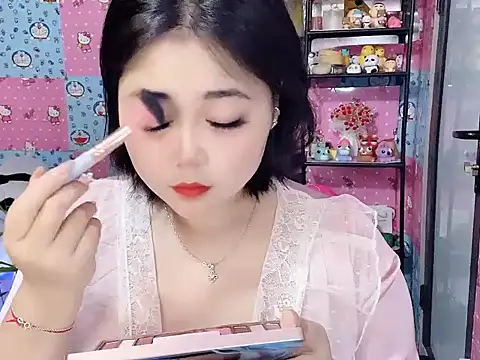 Nhanlu009 online show from August 5, 2026, 1:14 pm