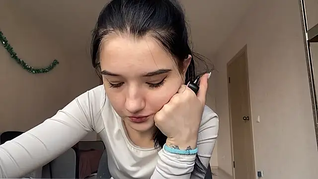 Megan Peggy online show from March 18, 2026, 2:53 pm