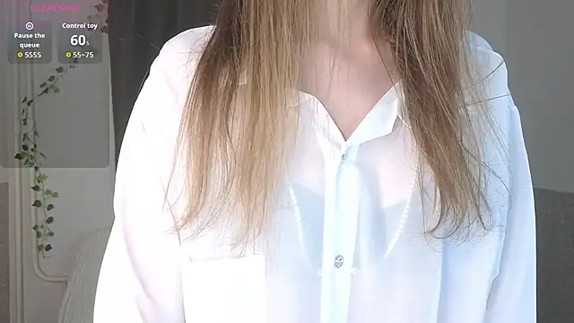 Emily Nelsonn online show from June 23, 2026, 4:05 pm