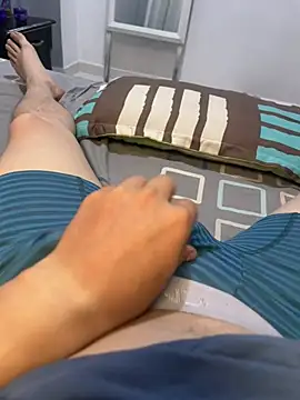 Snapshot of leonel37- chatting on March 28, 2026, 2:38 pm leonel37- online show from March 28, 2026, 2:38 pm