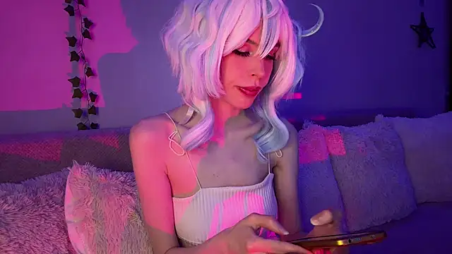 Snapshot of watchmeswitch chatting on May 18, 2026, 6:14 pm watchmeswitch online show from May 18, 2026, 6:14 pm
