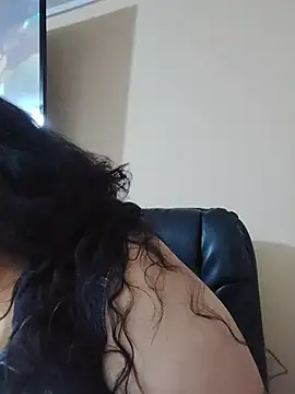 AvaRyd online show from June 25, 2026, 5:07 am