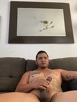 Snapshot of HOTB0Y18 chatting on March 28, 2026, 9:58 pm HOTB0Y18 online show from March 28, 2026, 9:58 pm