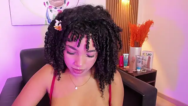 JazmyXXX online show from July 9, 2026, 8:13 pm