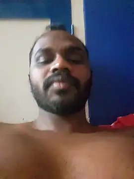 Snapshot of singletamilguy chatting on March 24, 2026, 10:31 am singletamilguy online show from March 24, 2026, 10:31 am