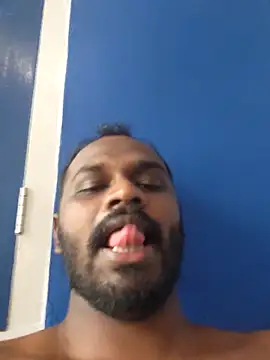 Snapshot of singletamilguy chatting on March 26, 2026, 9:26 am singletamilguy online show from March 26, 2026, 9:26 am