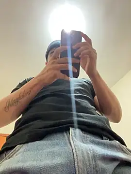 JhanHeat online show from March 24, 2026, 12:48 am