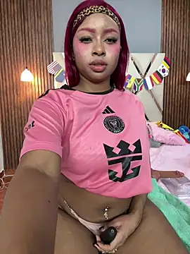 Kloe rousse01 online show from June 27, 2026, 9:36 am