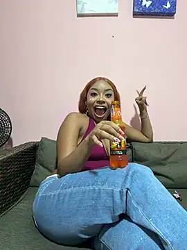 Kloe rousse01 online show from July 18, 2026, 8:45 pm