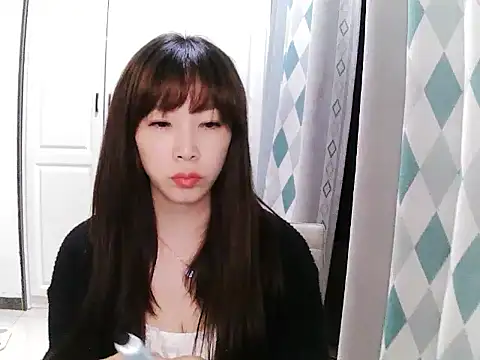 Snapshot of coco-LL chatting on March 20, 2026, 3:17 pm coco-LL online show from March 20, 2026, 3:17 pm