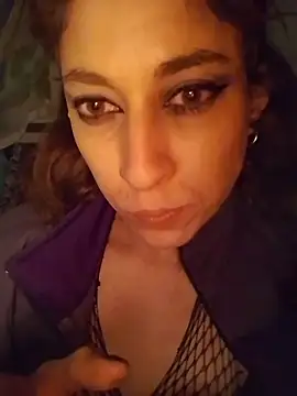 Sari-manequinn online show from June 29, 2026, 12:17 am