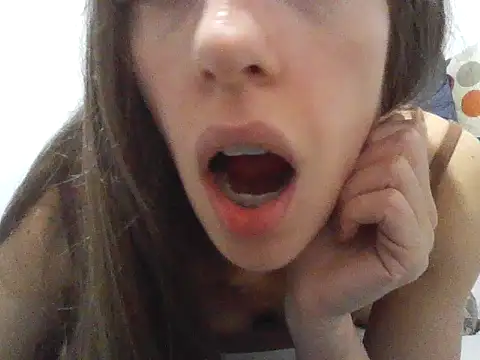 Snapshot of abiiiilpzz chatting on May 24, 2026, 12:59 am abiiiilpzz online show from May 24, 2026, 12:59 am