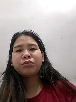 Snapshot of AmyLinee_01 chatting on March 25, 2026, 12:27 am AmyLinee 01 online show from March 25, 2026, 12:27 am