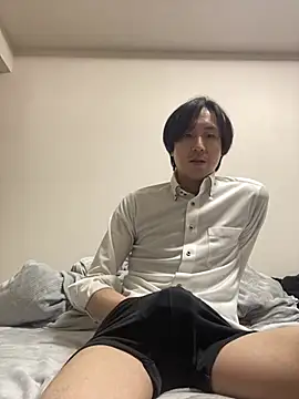 youta200 online show from April 15, 2026, 10:33 am