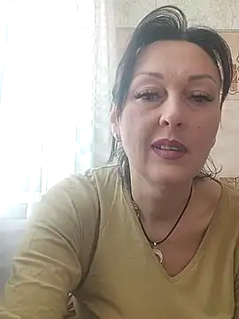 Snapshot of HelgaDennis chatting on March 27, 2026, 6:08 am HelgaDennis online show from March 27, 2026, 6:08 am