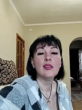 Snapshot of HelgaDennis chatting on April 20, 2026, 4:15 am HelgaDennis online show from April 20, 2026, 4:15 am