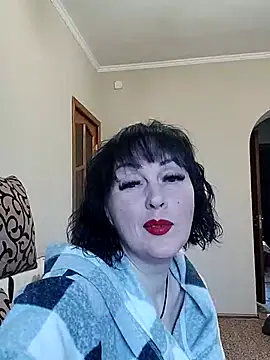 Snapshot of HelgaDennis chatting on April 25, 2026, 3:42 am HelgaDennis online show from April 25, 2026, 3:42 am