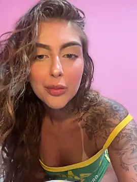 miiabellovic online show from May 9, 2026, 1:11 am