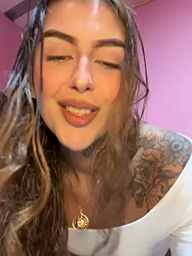 miiabellovic online show from May 28, 2026, 12:08 am