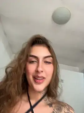 miiabellovic online show from July 3, 2026, 4:24 pm