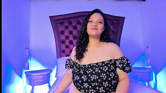 AlexaCollet online show from April 7, 2026, 12:49 pm