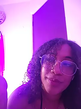 mia rouxx1 online show from July 20, 2026, 10:39 am