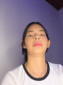 Snapshot of evelyn_ks chatting on March 28, 2026, 5:12 pm evelyn ks online show from March 28, 2026, 5:12 pm