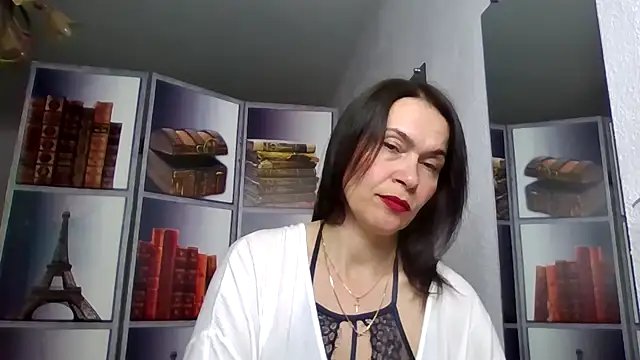 Selena Moo online show from April 19, 2026, 11:53 am