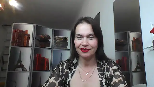 Selena Moo online show from July 30, 2026, 10:03 am