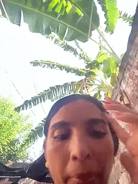 Blowjob-Queen  online show from April 18, 2026, 7:58 pm