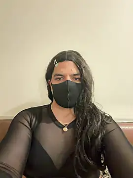 radhikax1 online show from June 24, 2026, 10:47 am