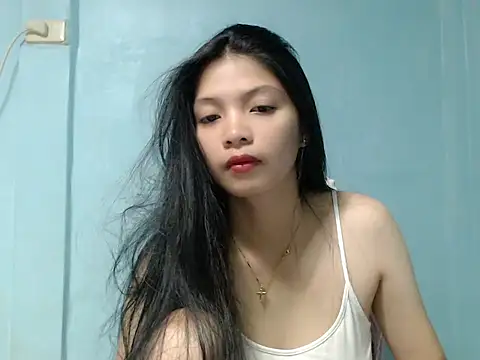 Snapshot of pinay_kitty23 chatting on April 16, 2026, 9:21 am pinay kitty23 online show from April 16, 2026, 9:21 am