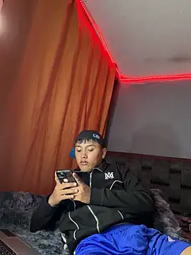 Snapshot of lyan_C chatting on March 21, 2026, 4:39 am lyan C online show from March 21, 2026, 4:39 am