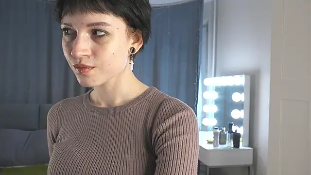 RubieNibbs online show from March 29, 2026, 7:14 pm